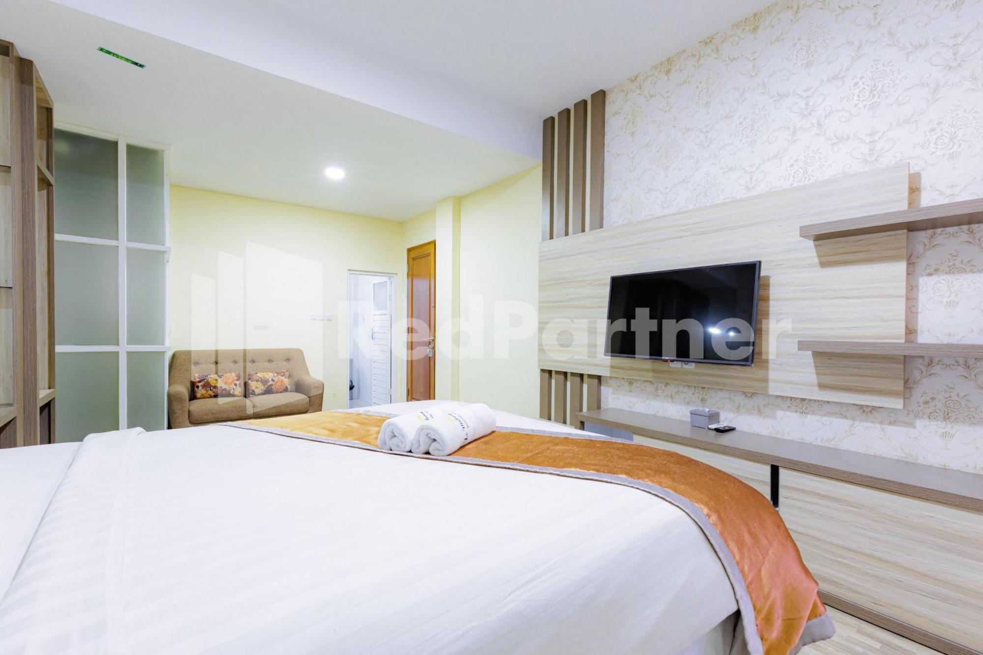 De Malang Sweet Homestay Syariah Mitra Reddoorz Exteriör bild