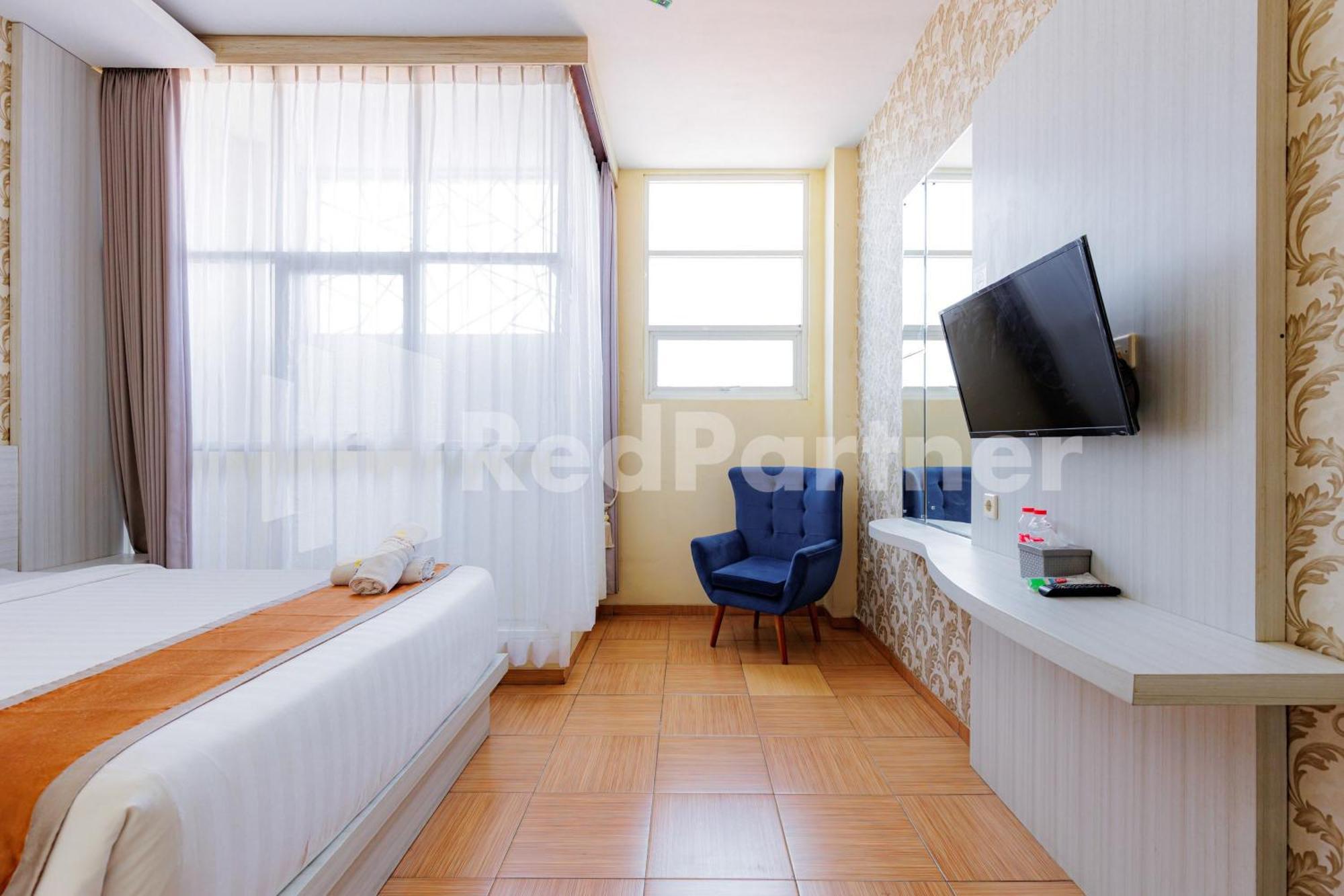 De Malang Sweet Homestay Syariah Mitra Reddoorz Exteriör bild