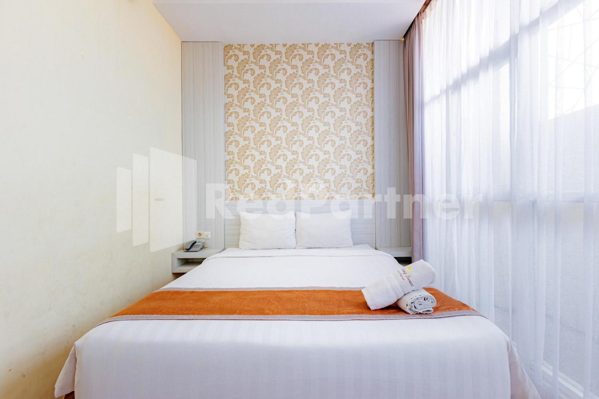 De Malang Sweet Homestay Syariah Mitra Reddoorz Exteriör bild